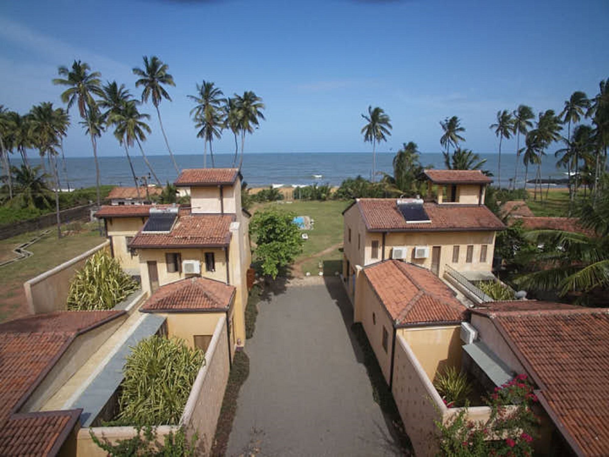 Villa Sunbird Negombo Exterior photo